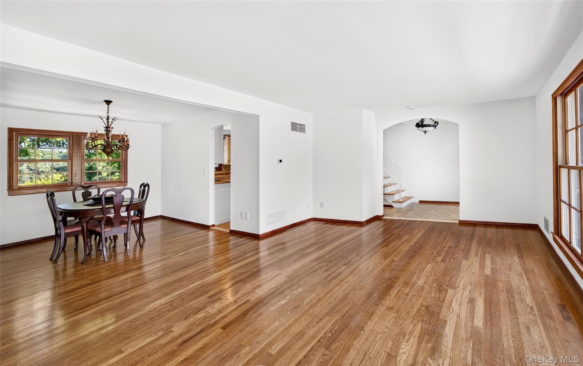 7 Overlook Road – For Sale photo 6