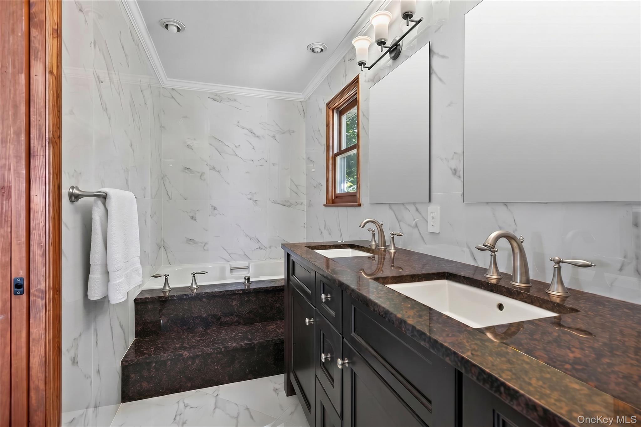 7 Overlook Road – For Sale photo 21