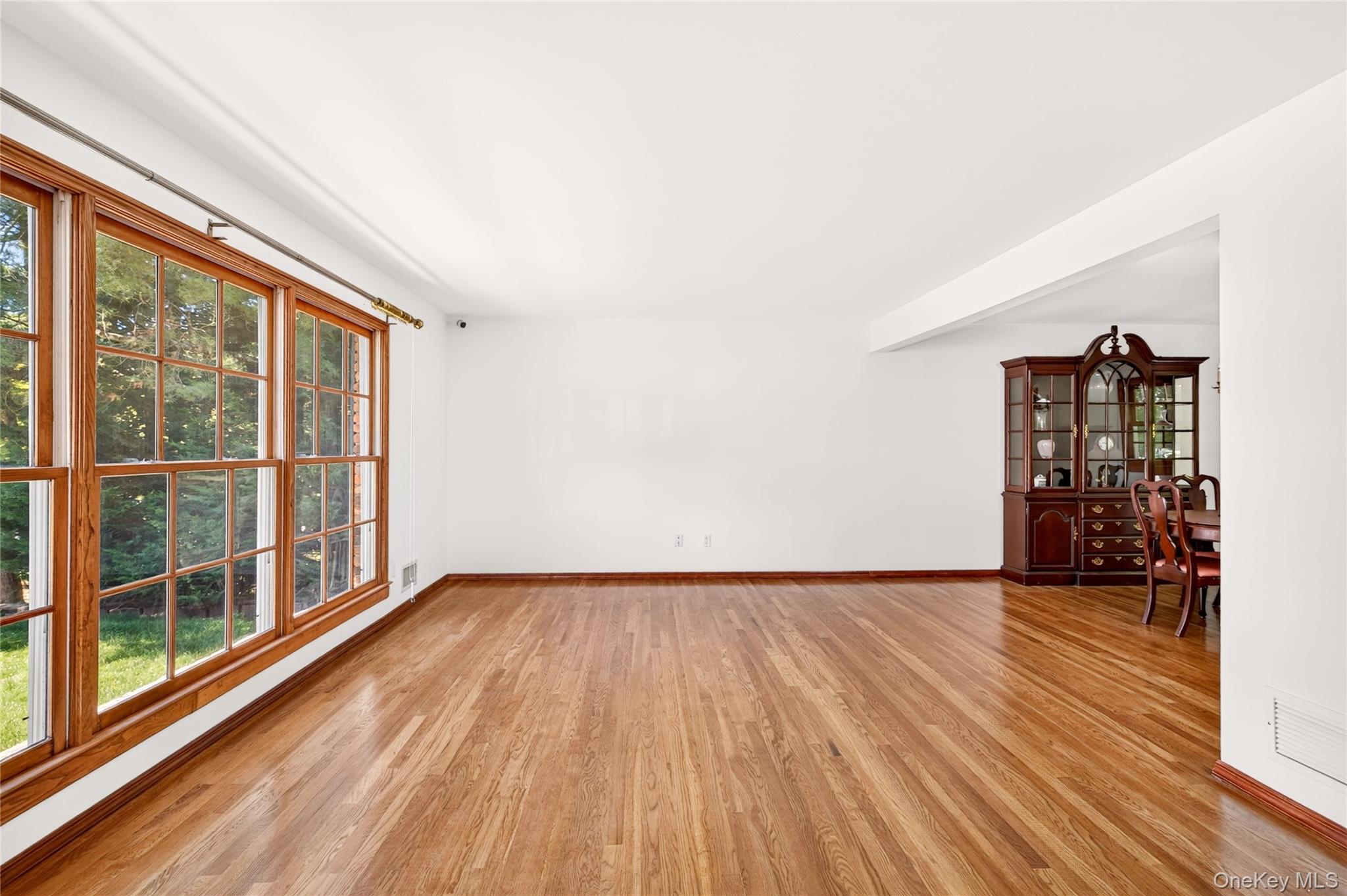 7 Overlook Road – For Sale photo 8
