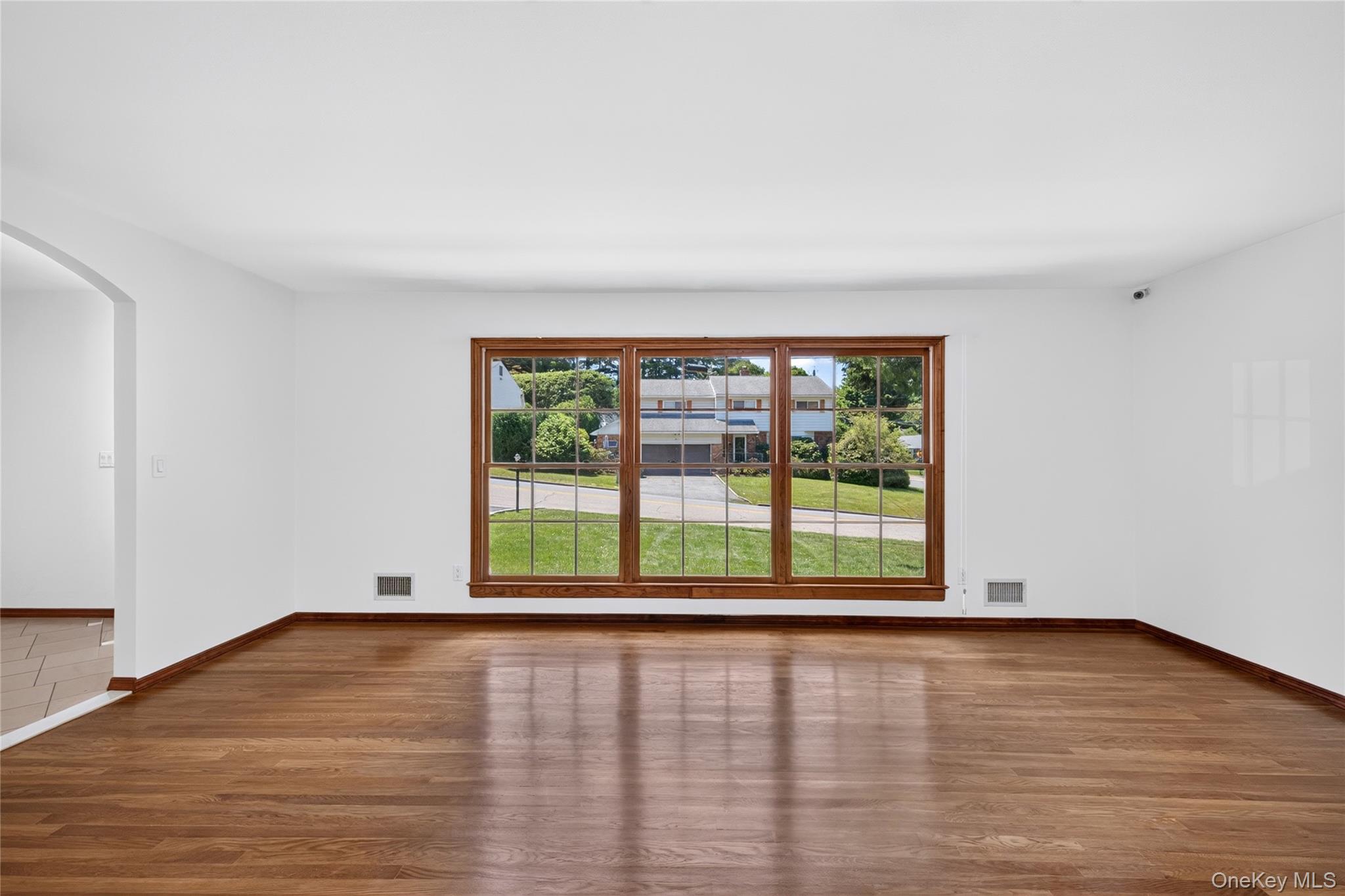 7 Overlook Road – For Sale photo 7