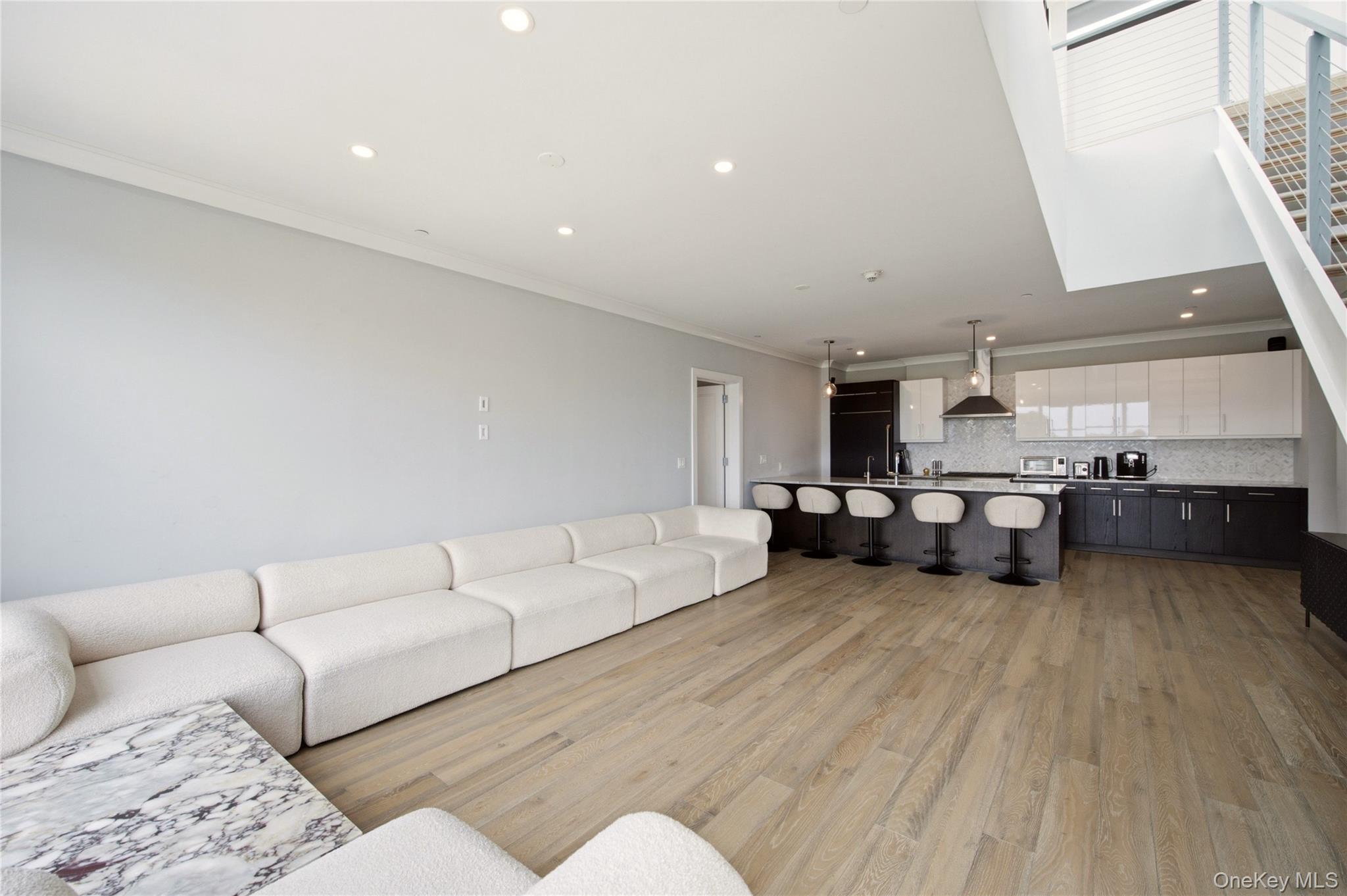 100 Garvies Point Road, Unit 1311 photo 4