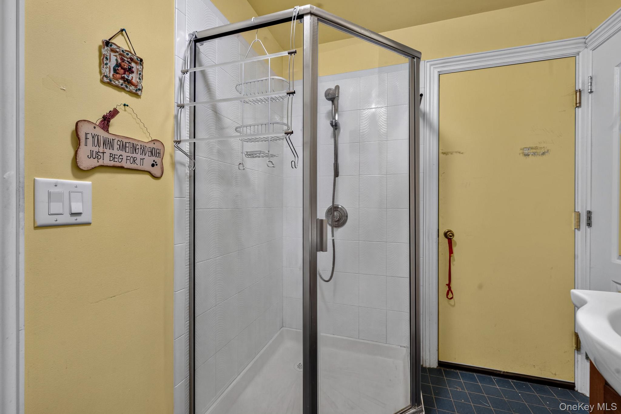 125 Keller Drive – For Sale photo 35