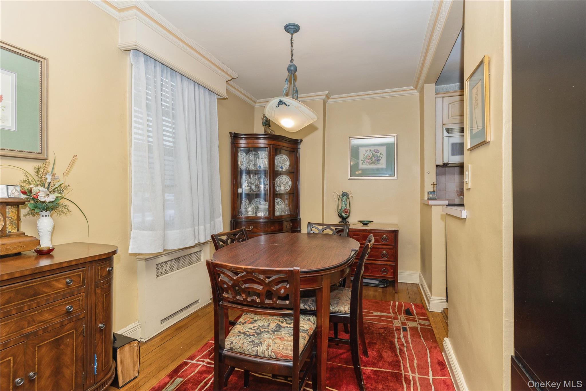182-12 Horace Harding Expressway, Unit 1K photo 4