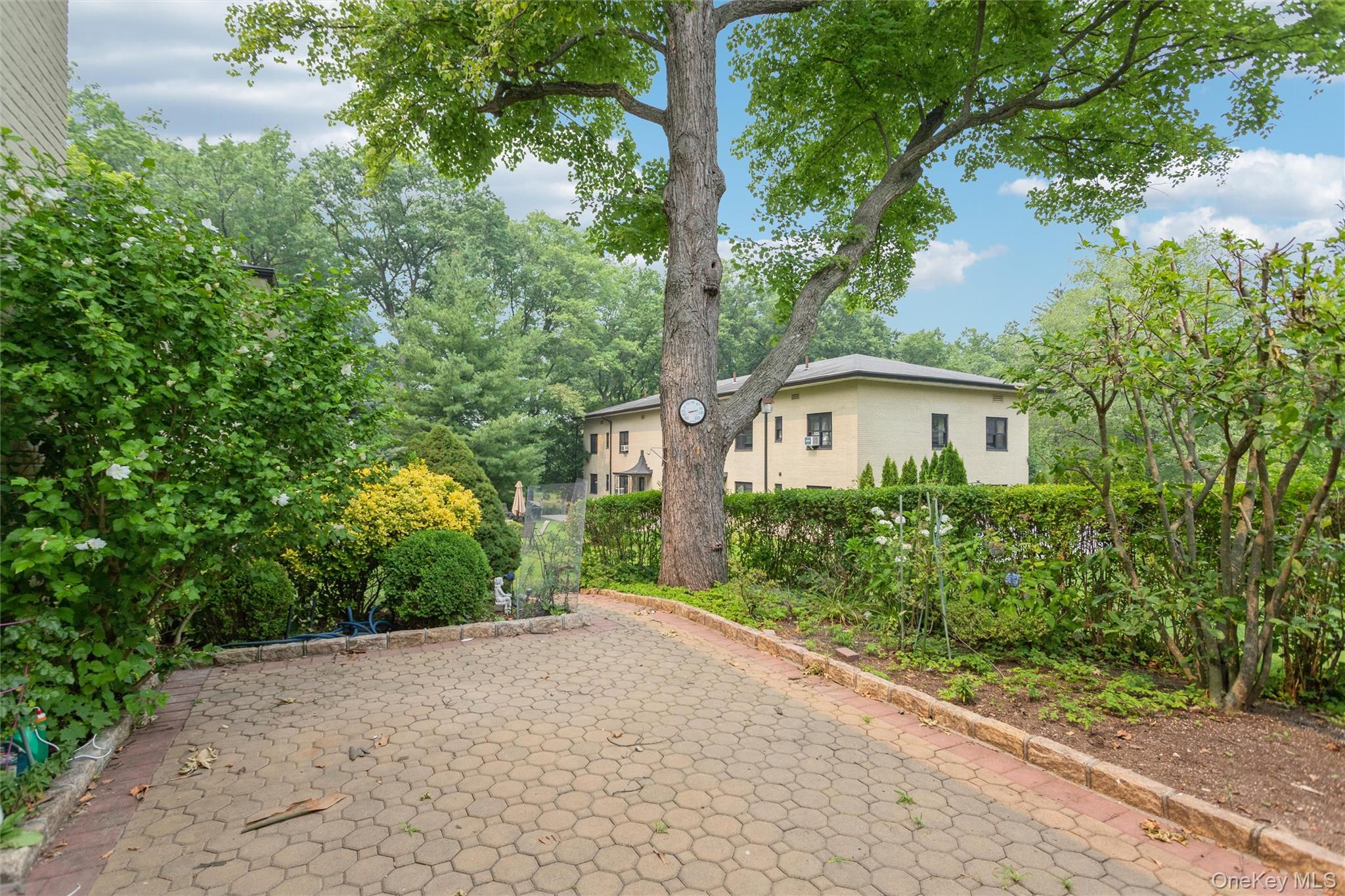 15 Field End Lane, Unit A-1 & A-21 photo 20