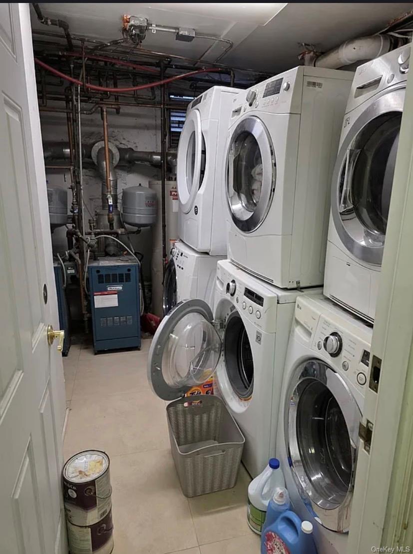 2 Hill Park Avenue, Unit 1A photo 12