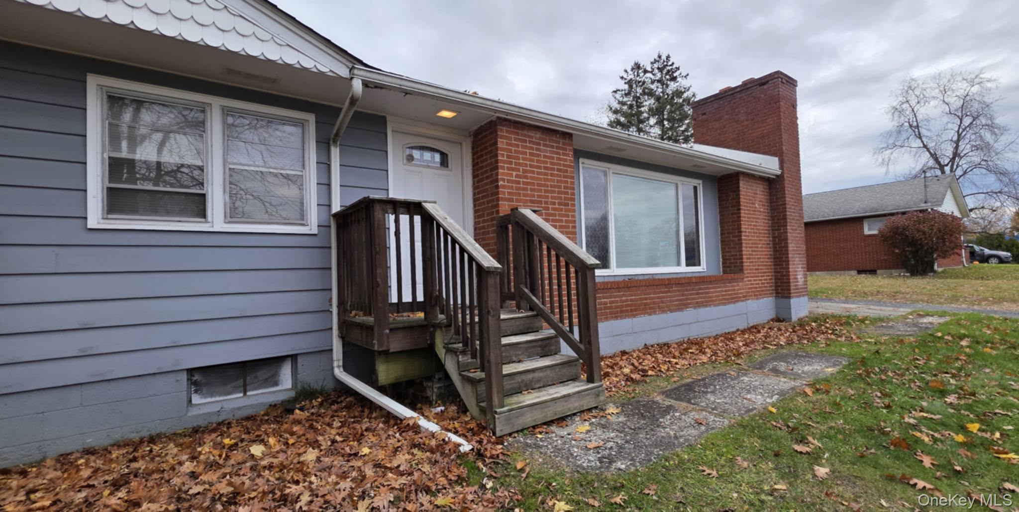2075 State Route 208 Road – For Sale photo 2