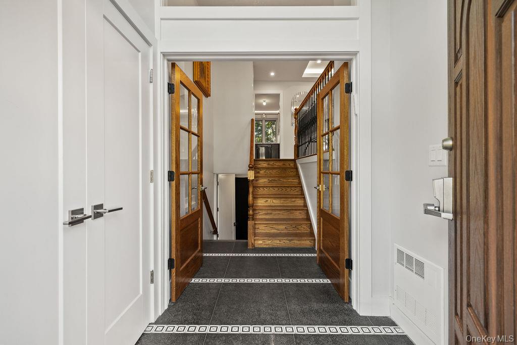 31 Beckett Court – For Sale