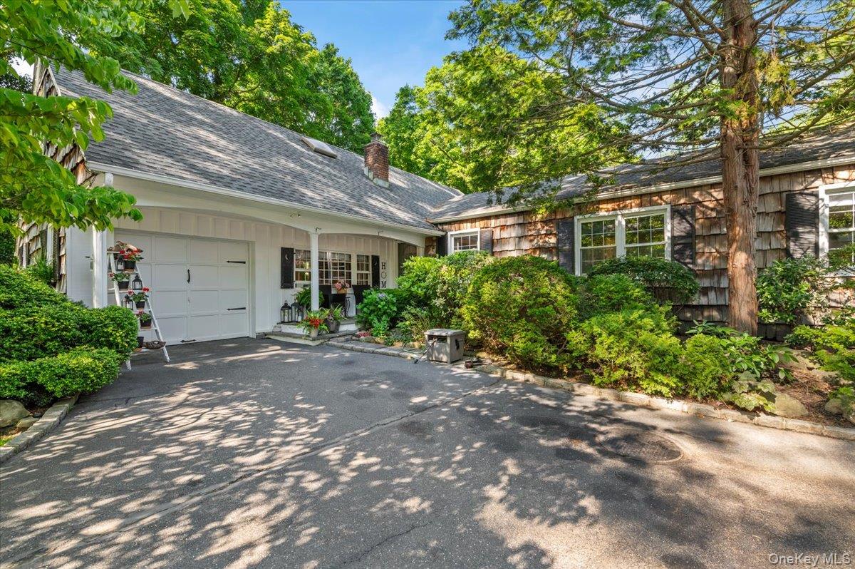 10 Rancher Place – For Sale