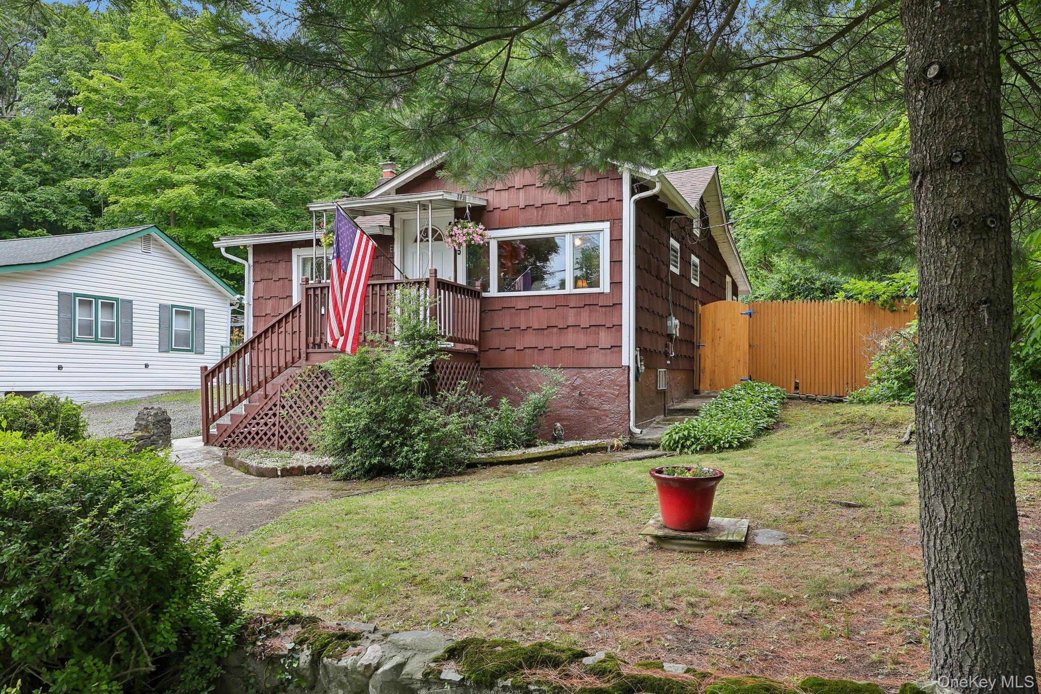 25 Sylvan Trail – For Sale photo 3