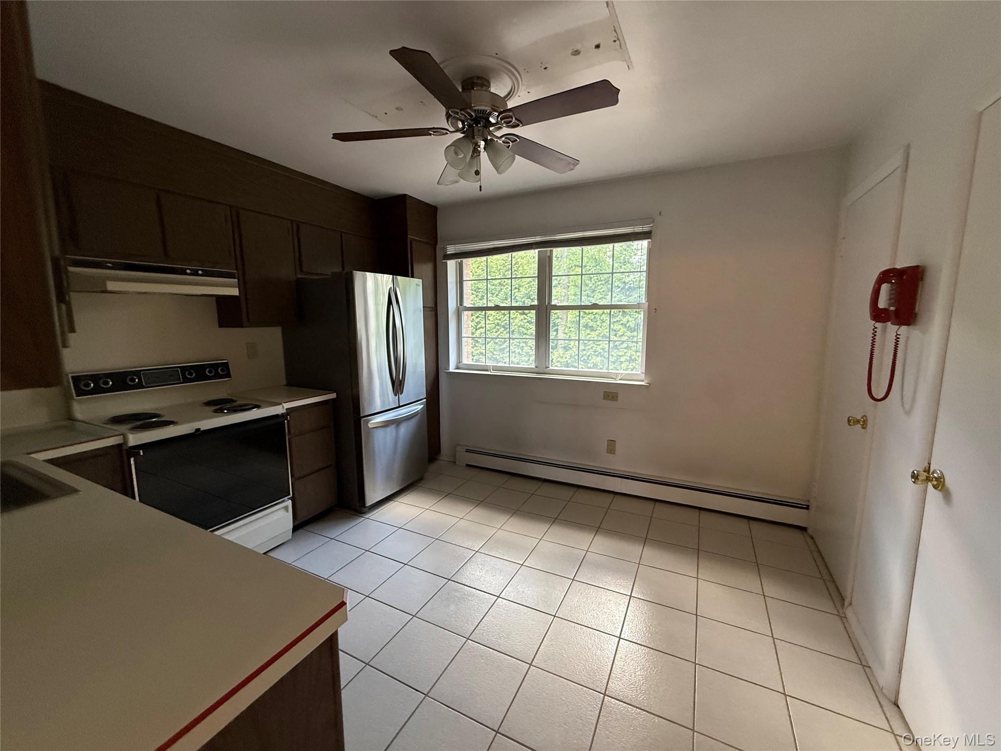 1840 Crompond Road, Unit 7D4 photo 2