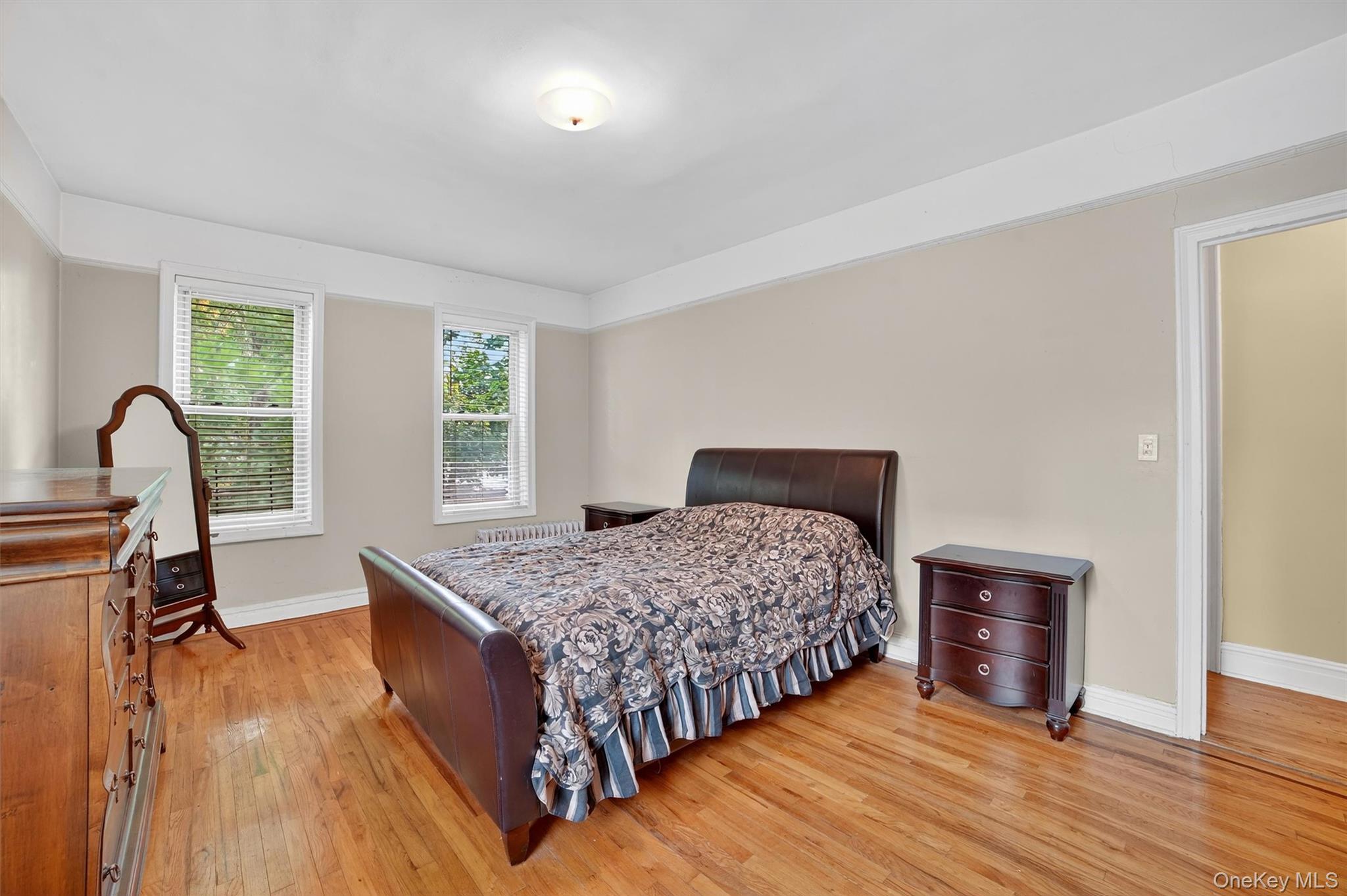 219 Bronx River Road, Unit 2L photo 21