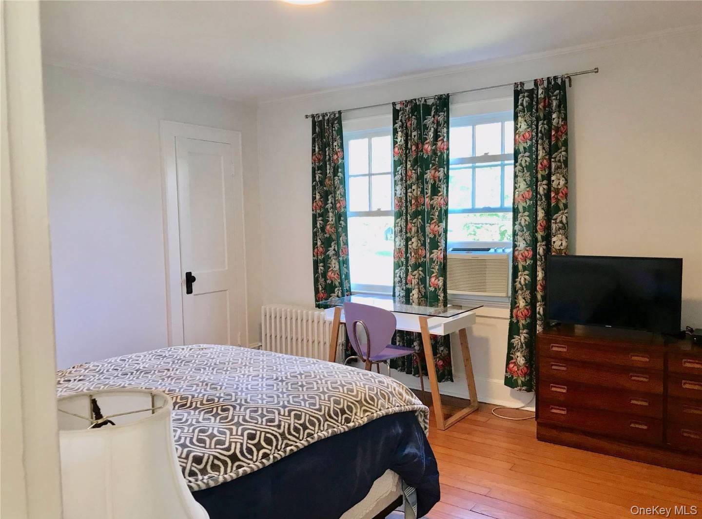 260 Orchard Street – For Rent photo 9