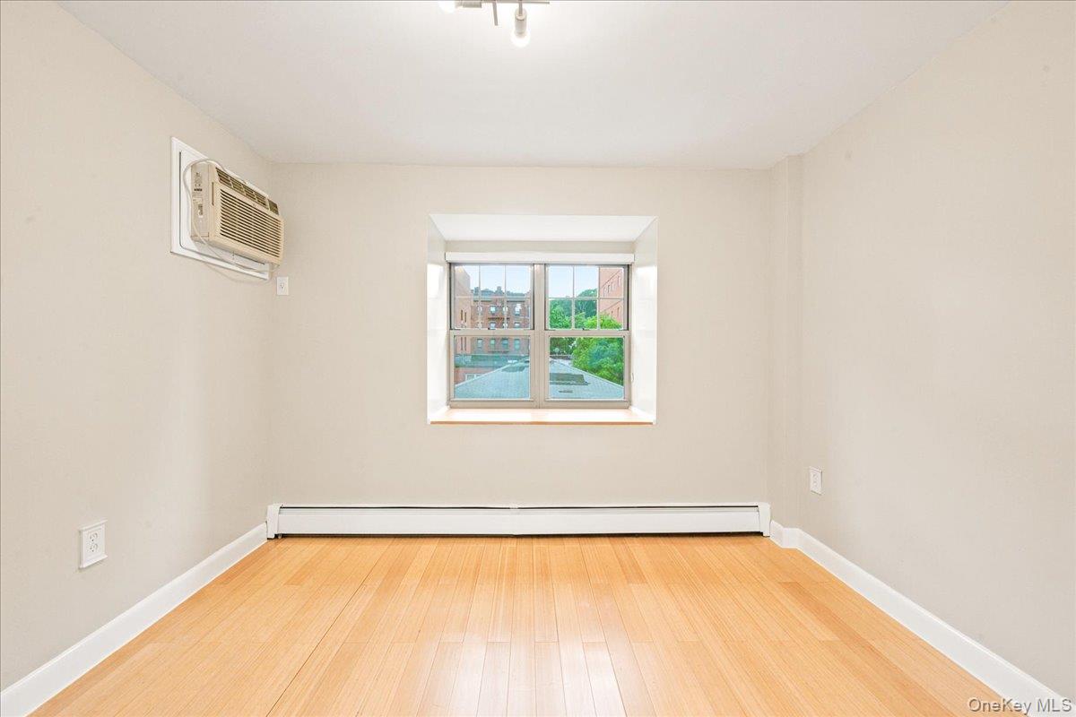 83-75 117th Street, Unit 4D photo 20