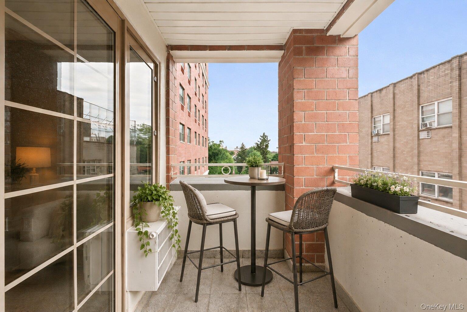 83-75 117th Street, Unit 4D photo 2