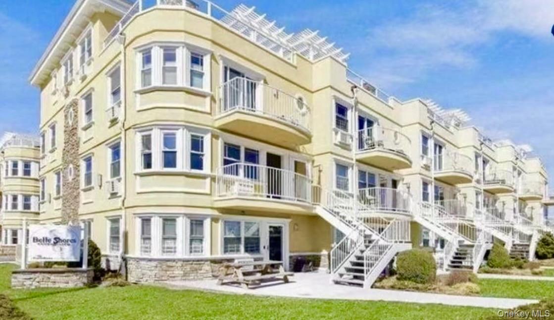 180 Beach 101 St, Unit 3A