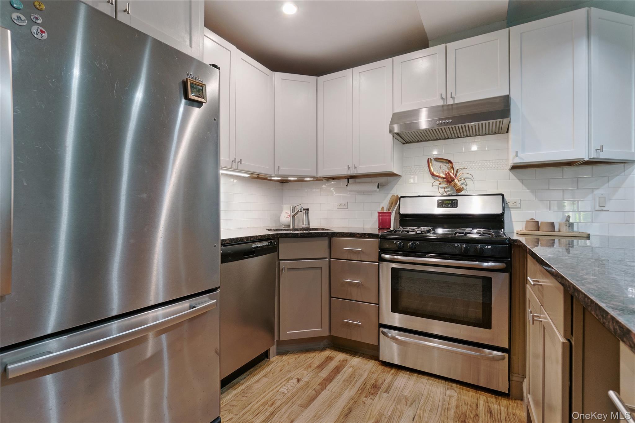 180 Beach 101 St, Unit 3A photo 9