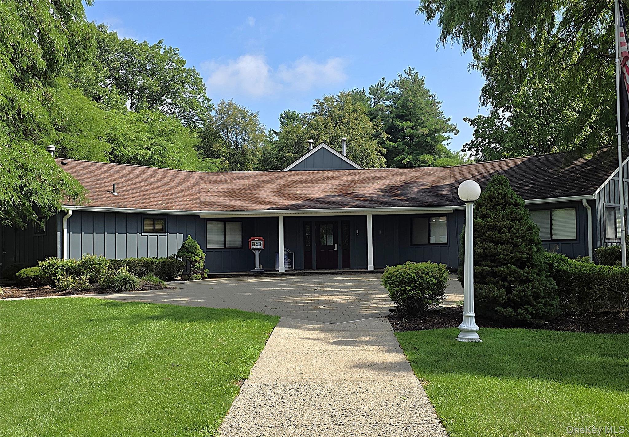 99 Eagle Ridge Way – For Sale photo 2