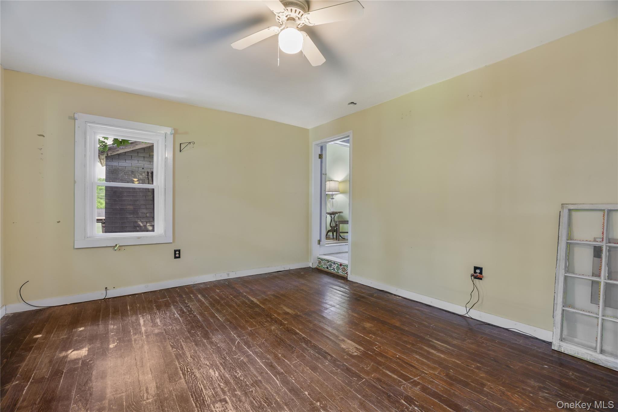 28 Upper Main Street – For Sale photo 49