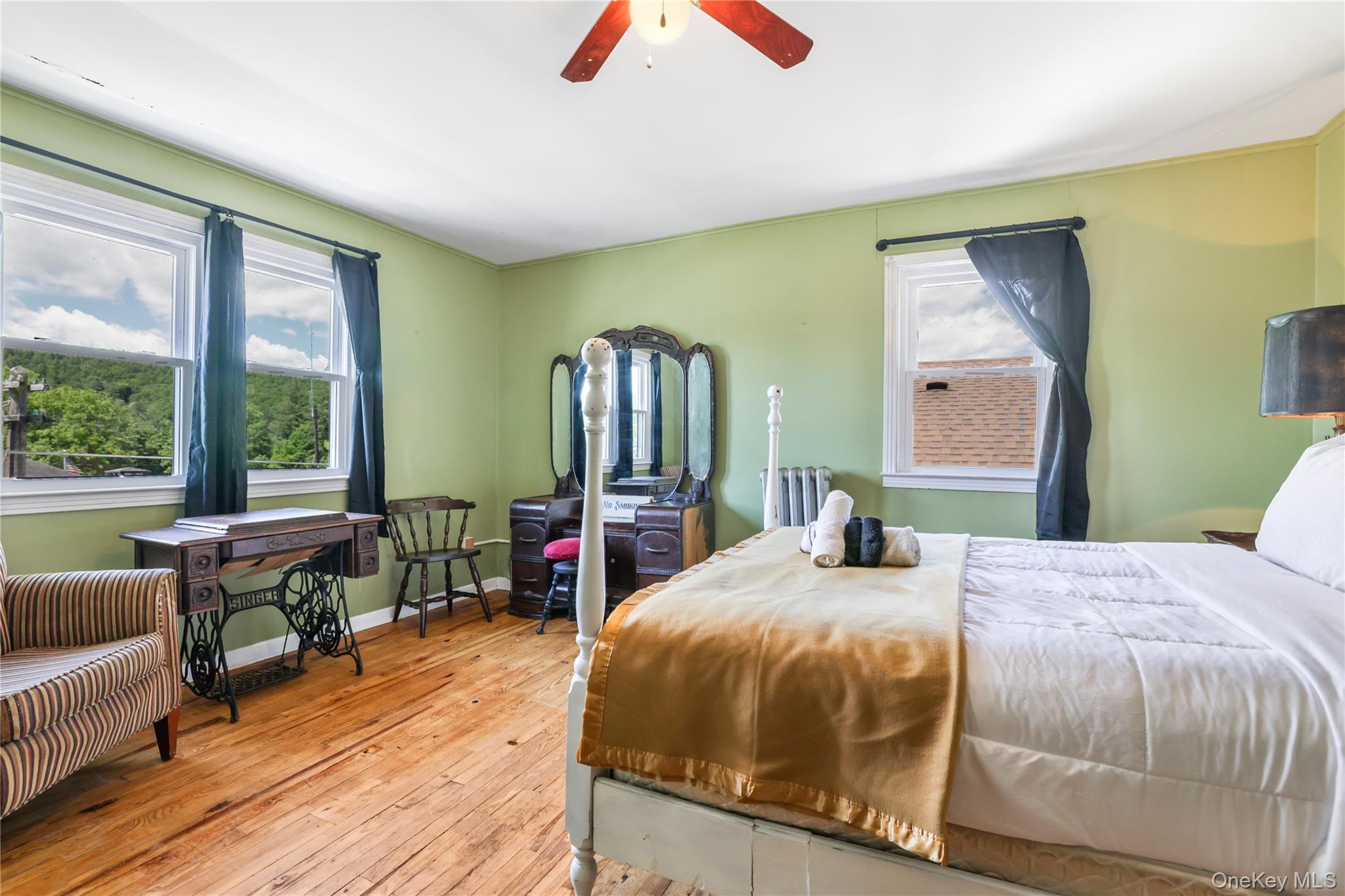 28 Upper Main Street – For Sale photo 27