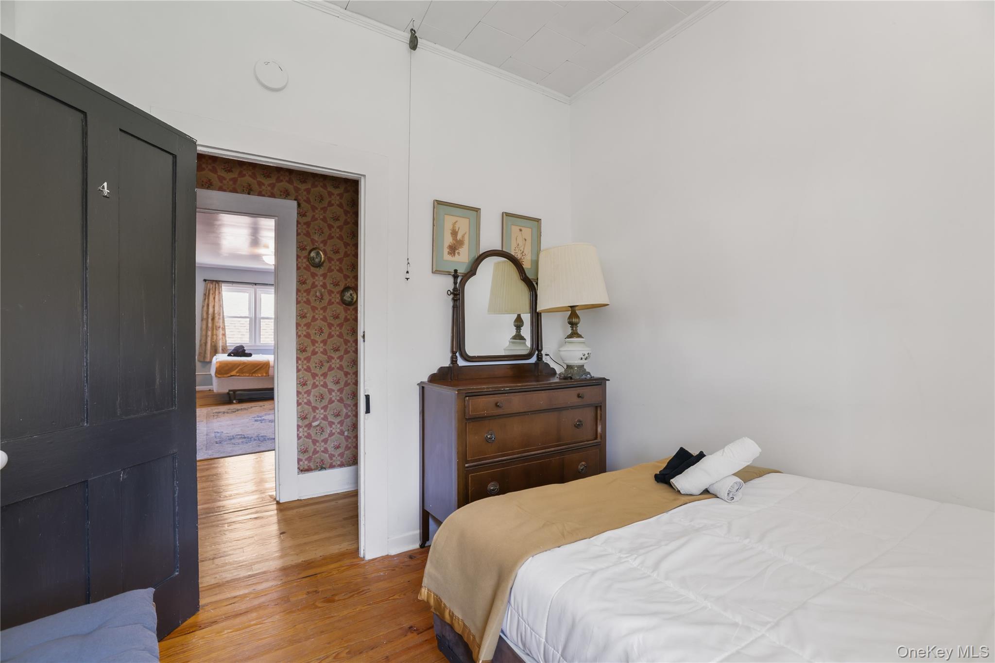 28 Upper Main Street – For Sale photo 32