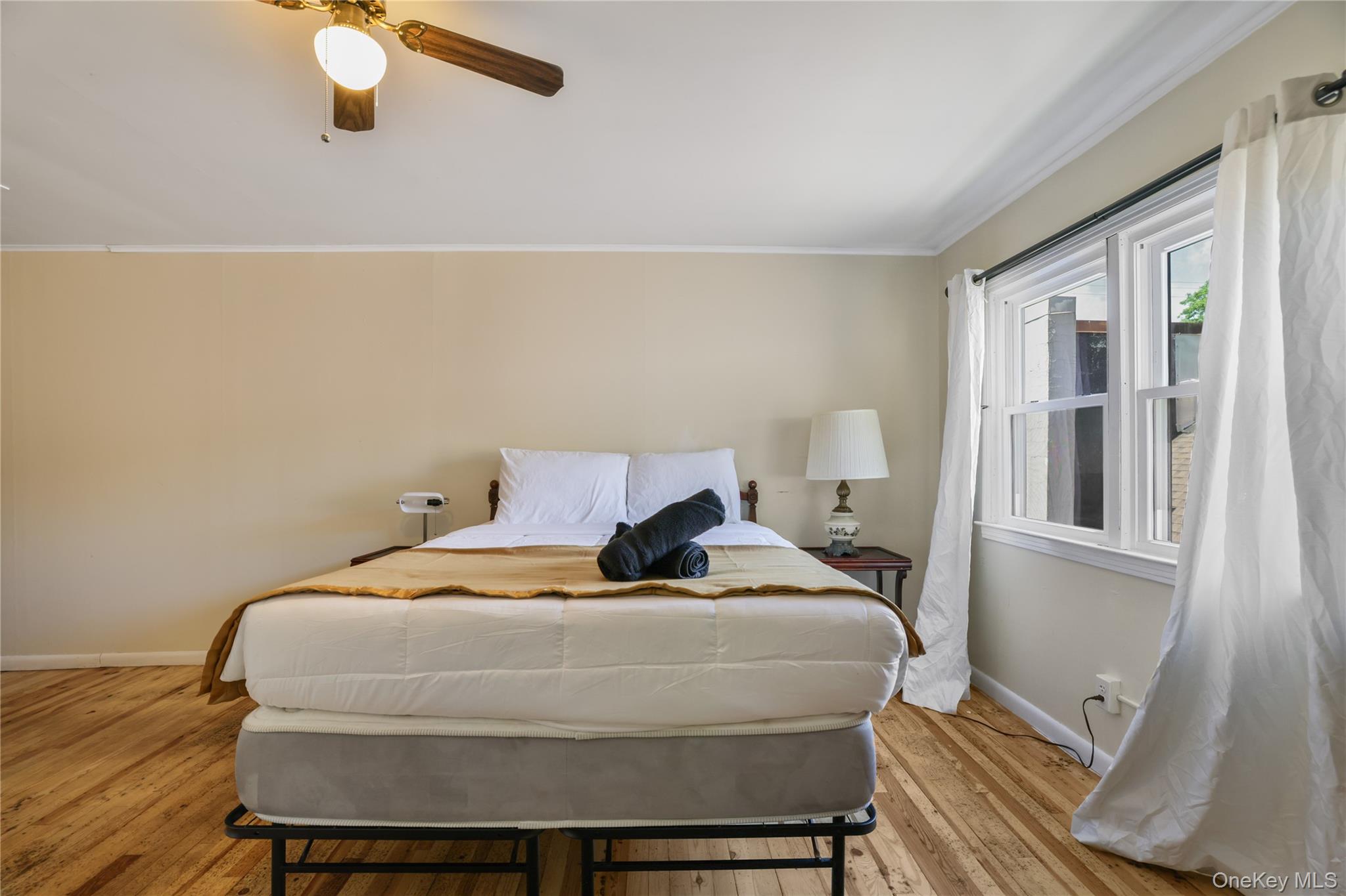 28 Upper Main Street – For Sale photo 35