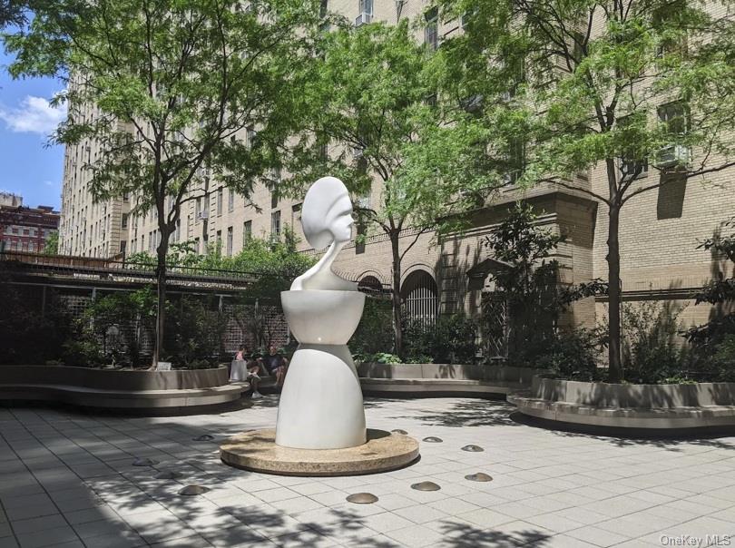 322 W 57th Street, Unit 37H photo 8