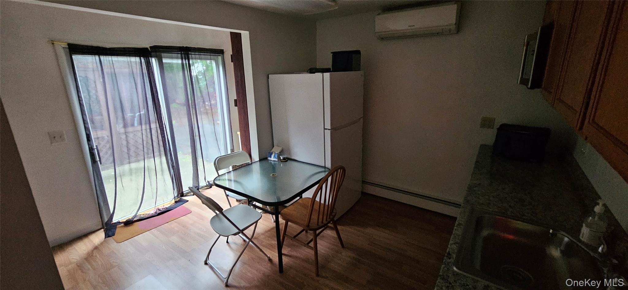 935 Homestead Avenue – For Sale photo 14