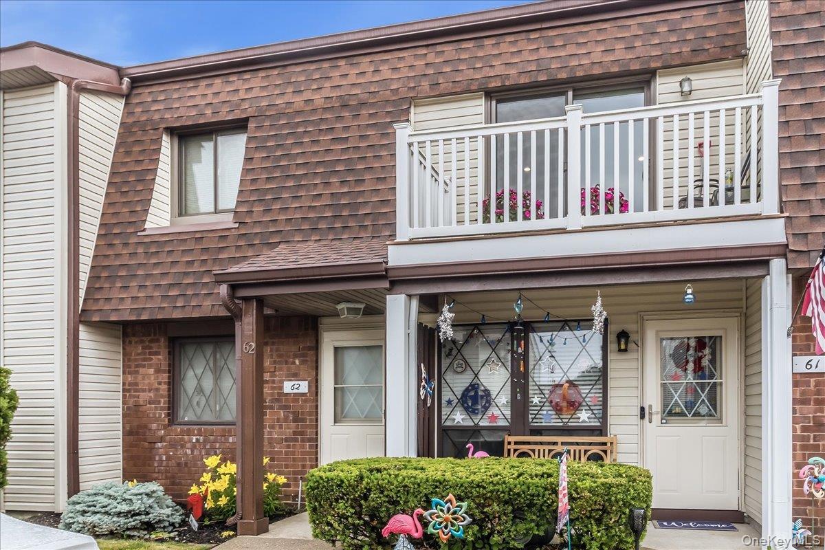62 Cambridge Drive W – For Sale photo 3
