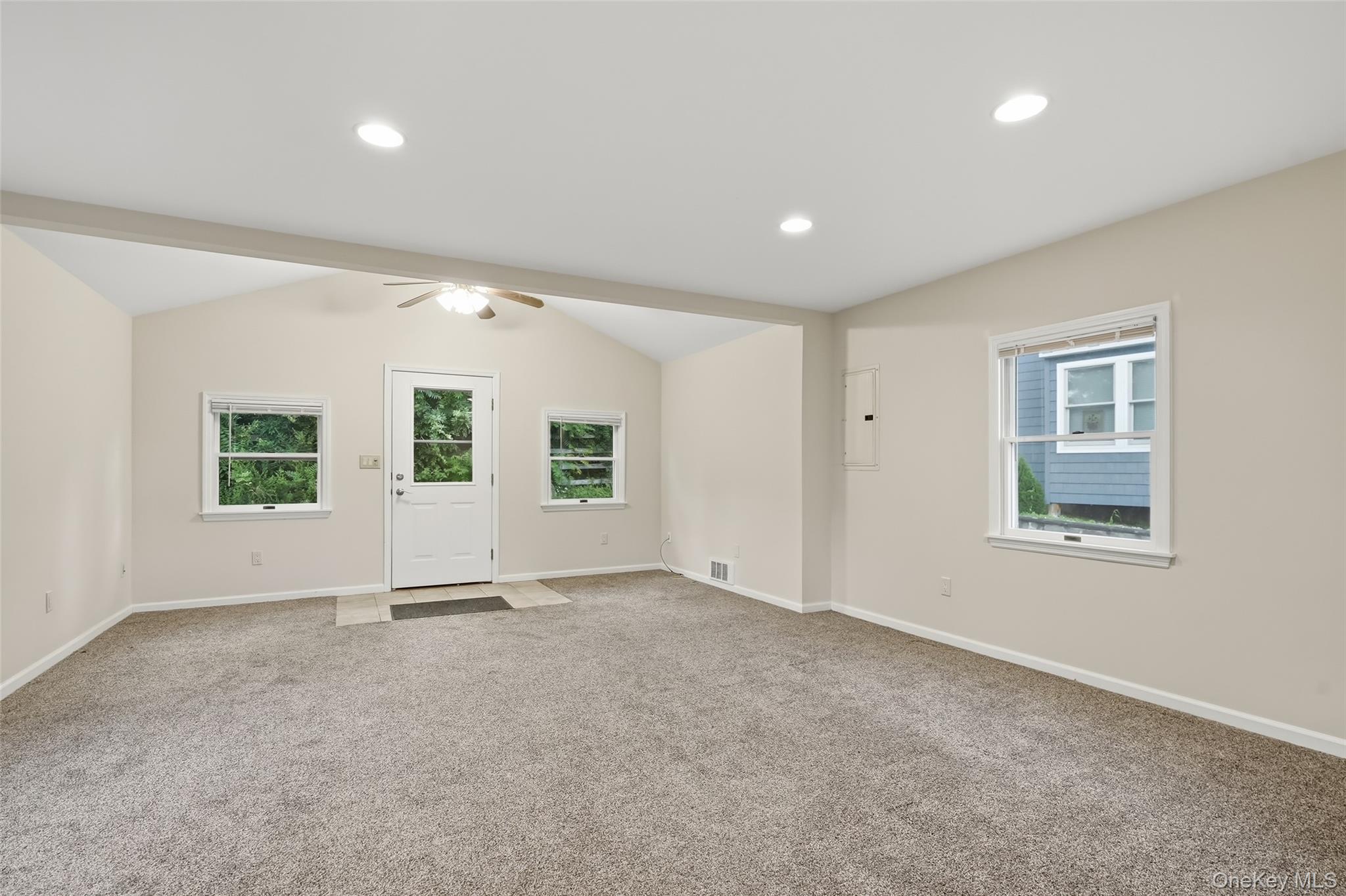 100 Dunderberg Road – For Rent photo 3