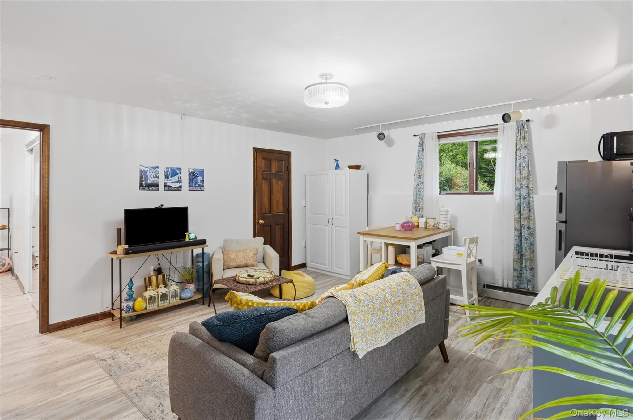 9 Roxanne Boulevard – For Sale photo 28