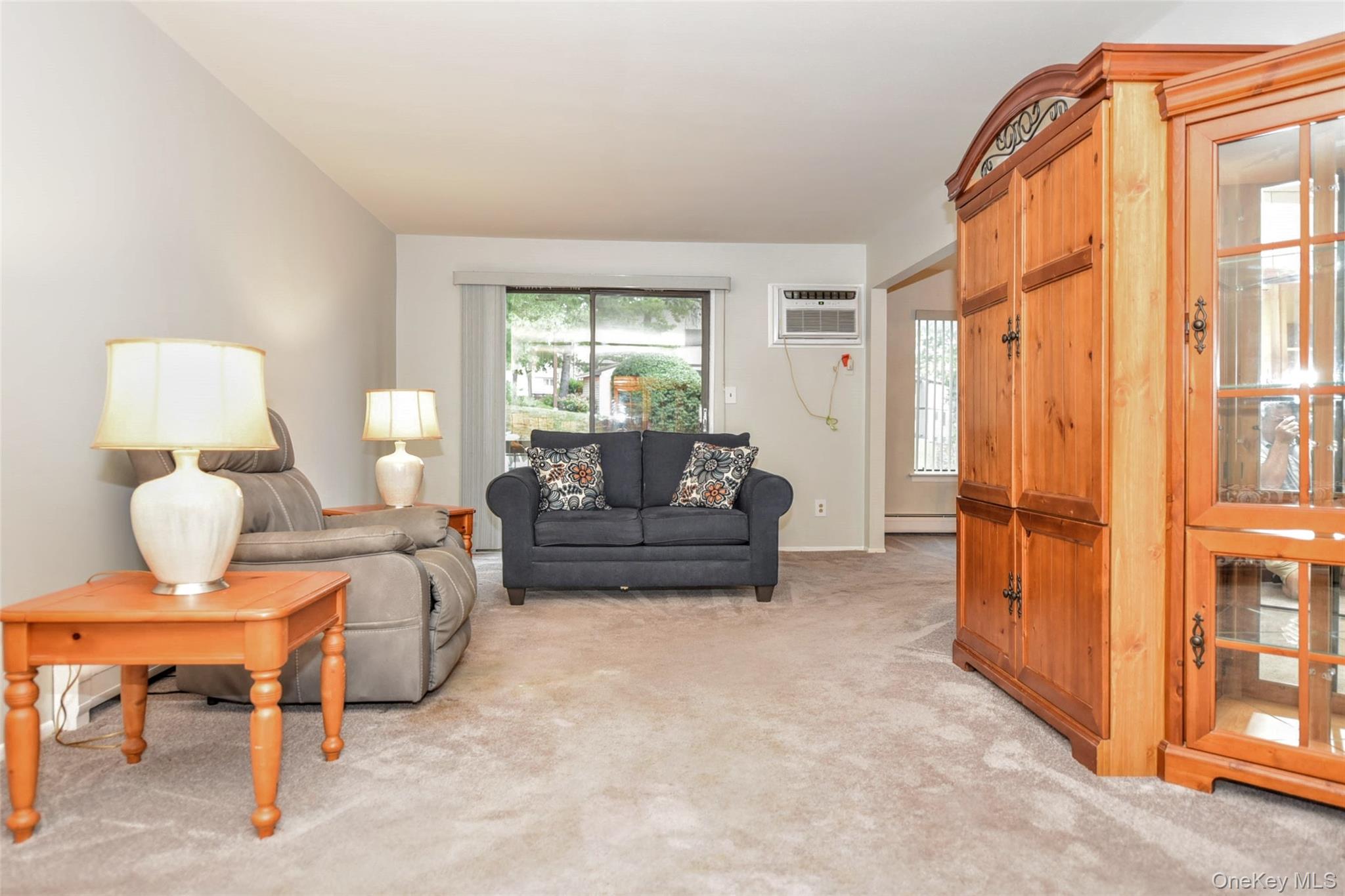 376 Country Club Lane – For Sale photo 2