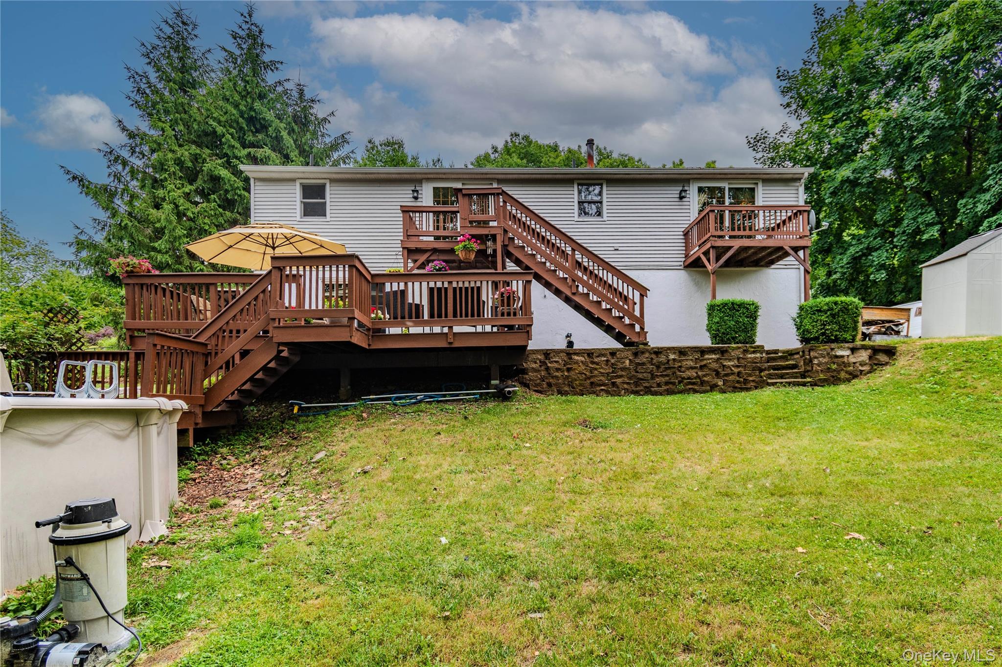 7 Colleen Lane – For Sale photo 16