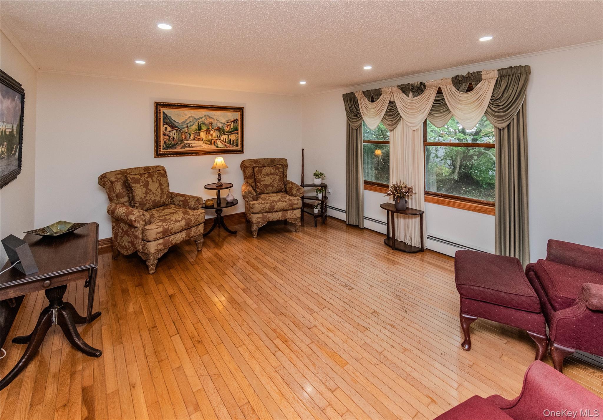 7 Colleen Lane – For Sale photo 23