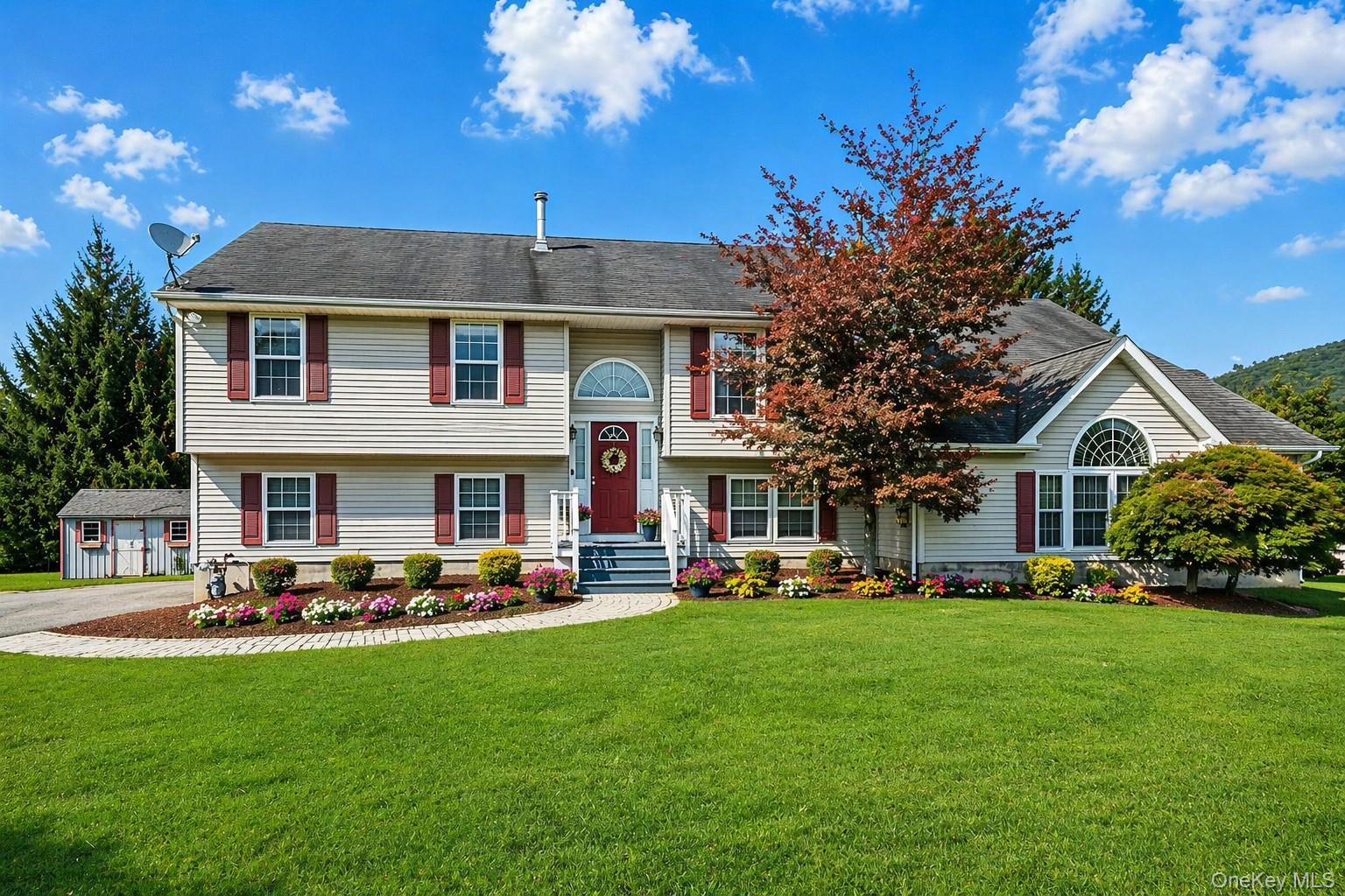 20 Bernadette Way – For Sale