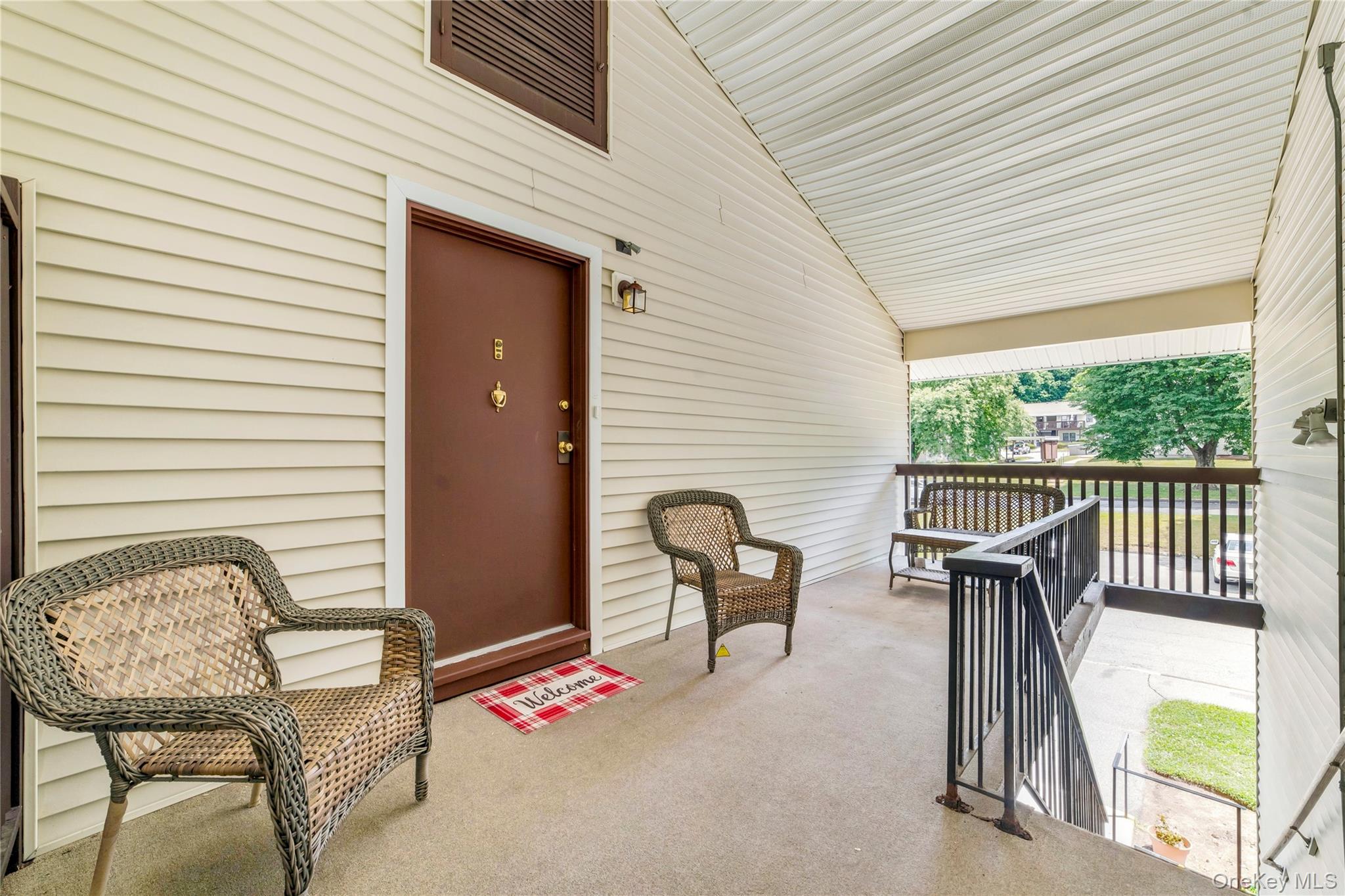 27 Walden Court, Unit J photo 3