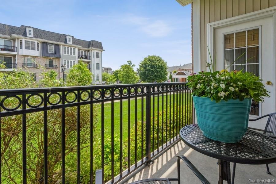 1105 Roosevelt Way – For Rent photo 17