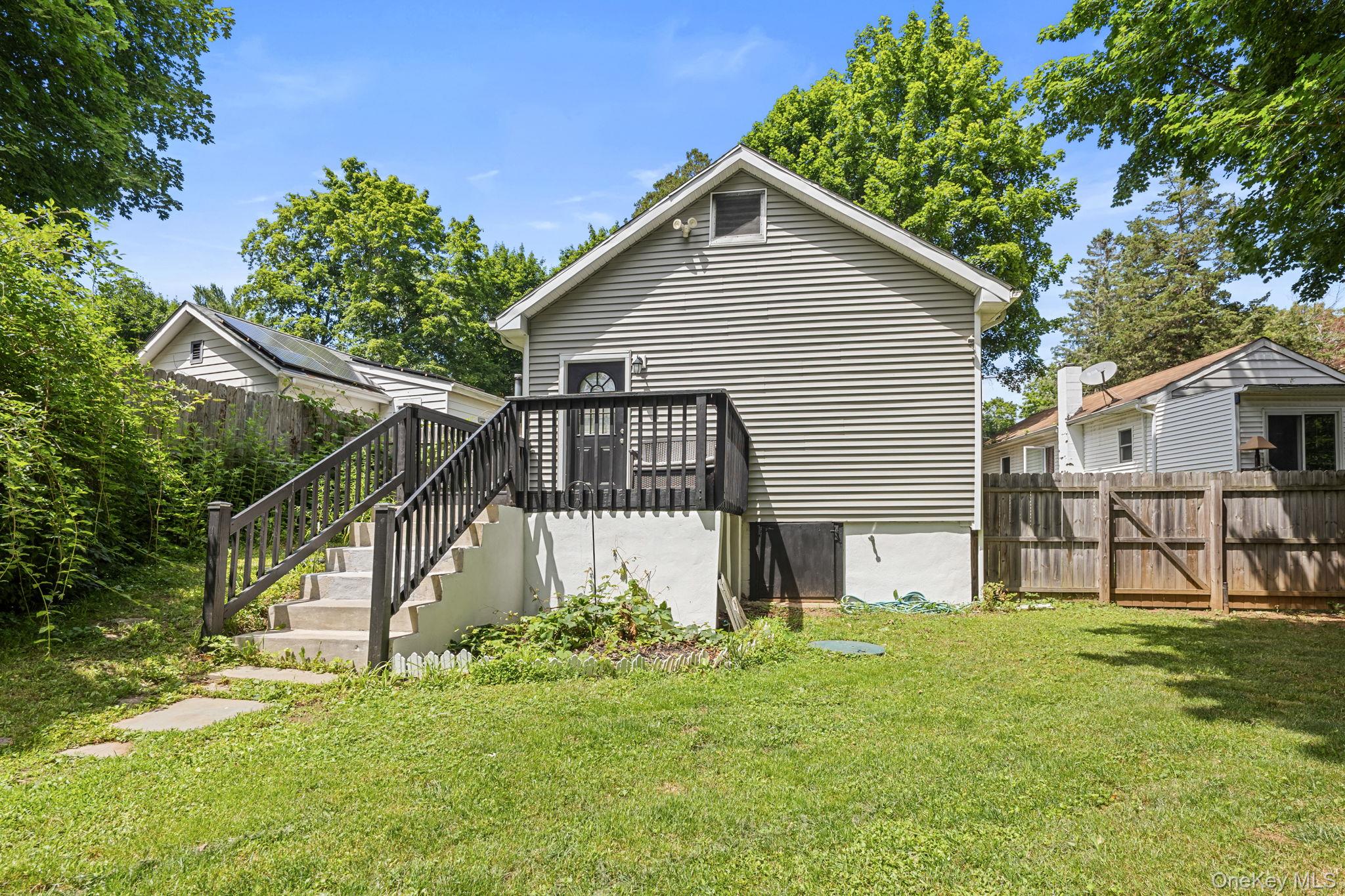10 Batavia Road – For Sale photo 29