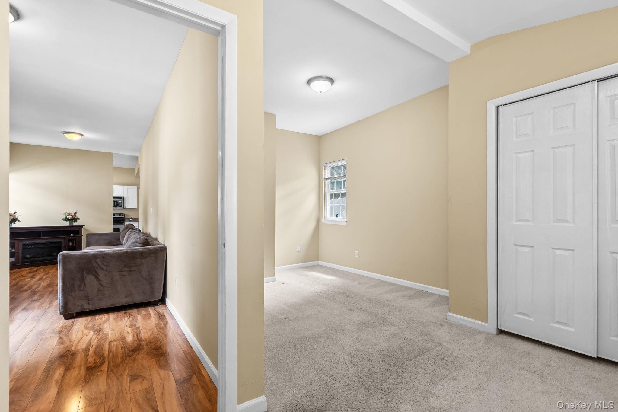 10 Batavia Road – For Sale photo 9
