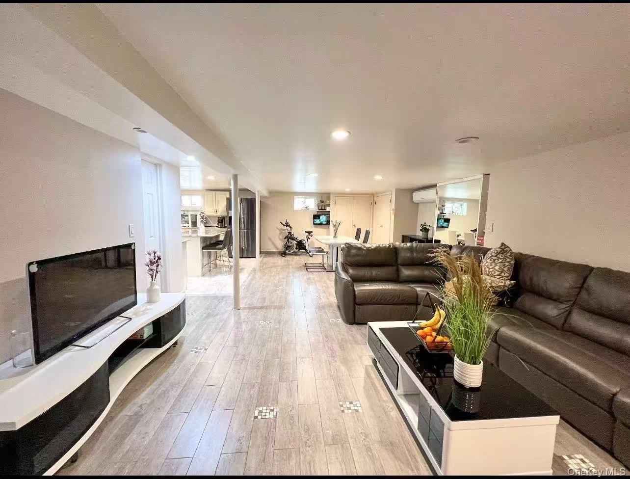 248-50 54ave – For Sale photo 2