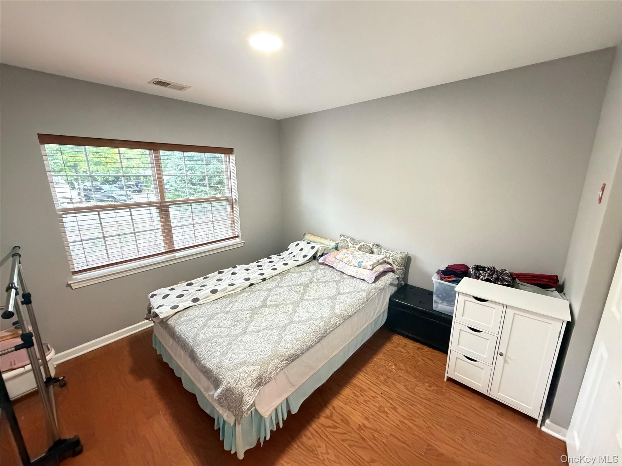 3-31 Endeavor Place, Unit B photo 11