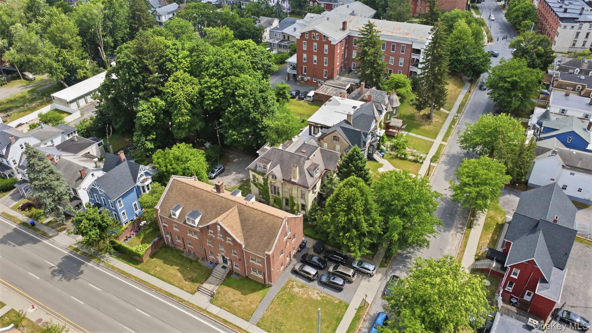 40 S Hamilton Street – For Sale photo 44