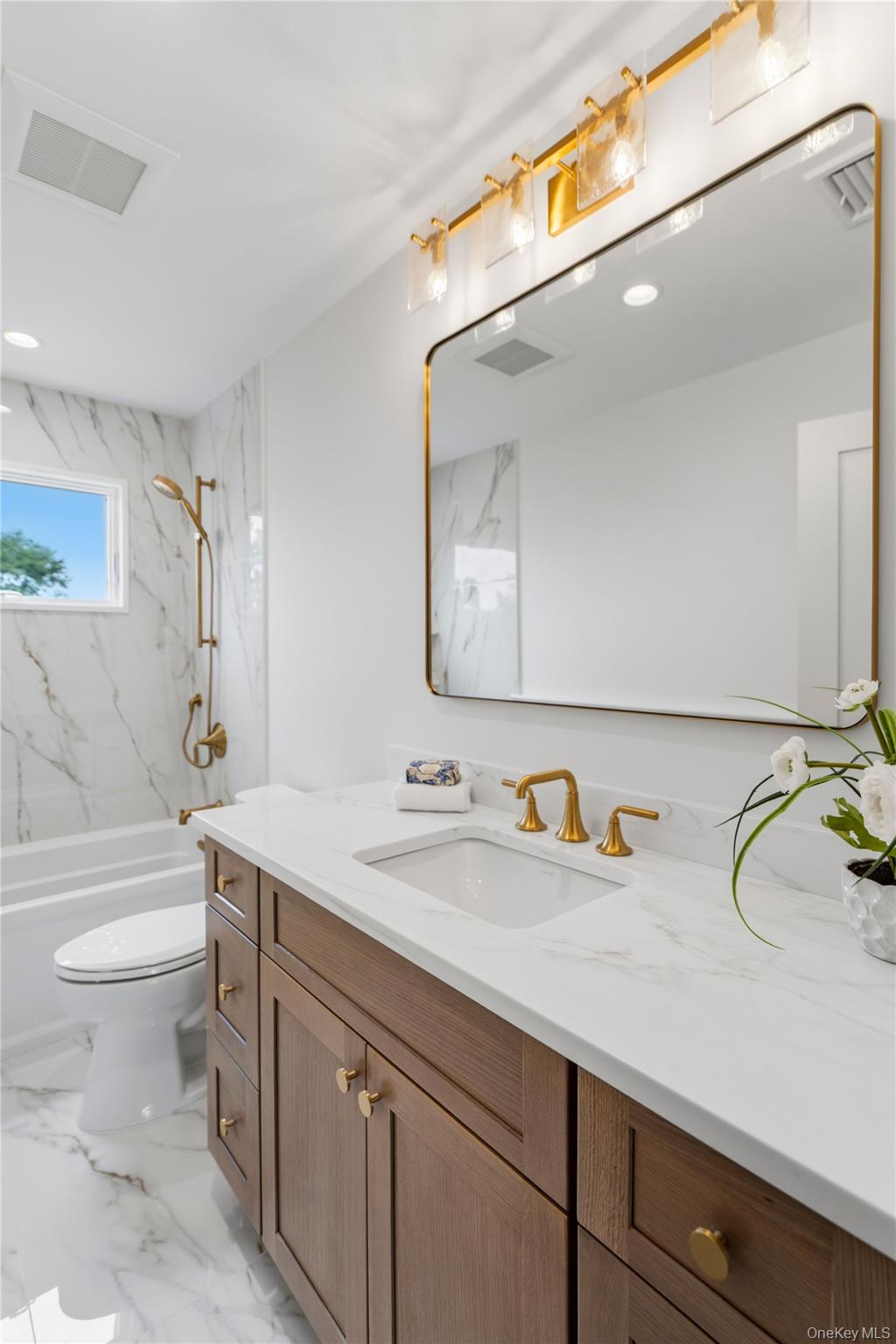 30 B Main Parkway, Unit B photo 42