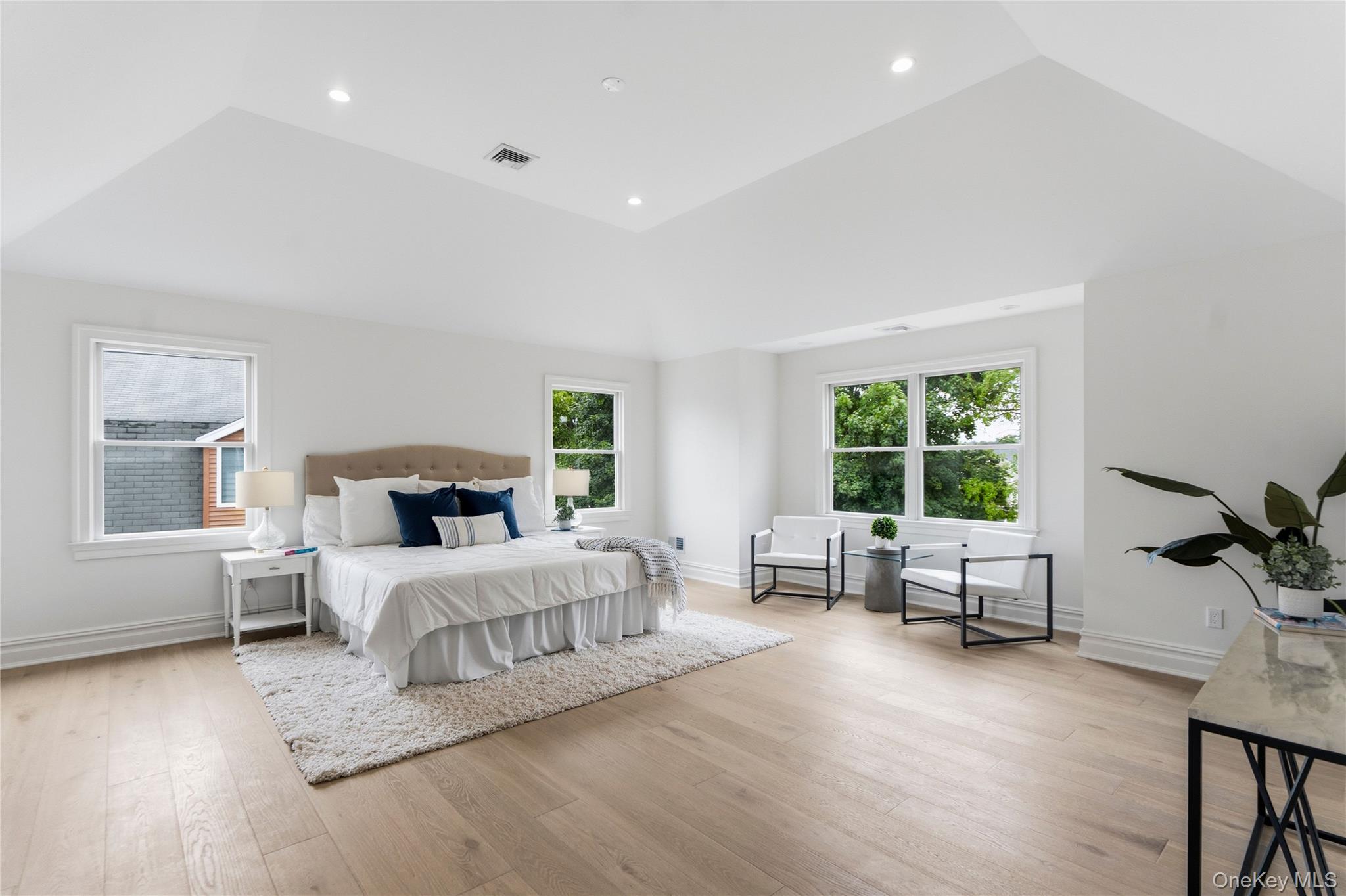 30 B Main Parkway, Unit B photo 31