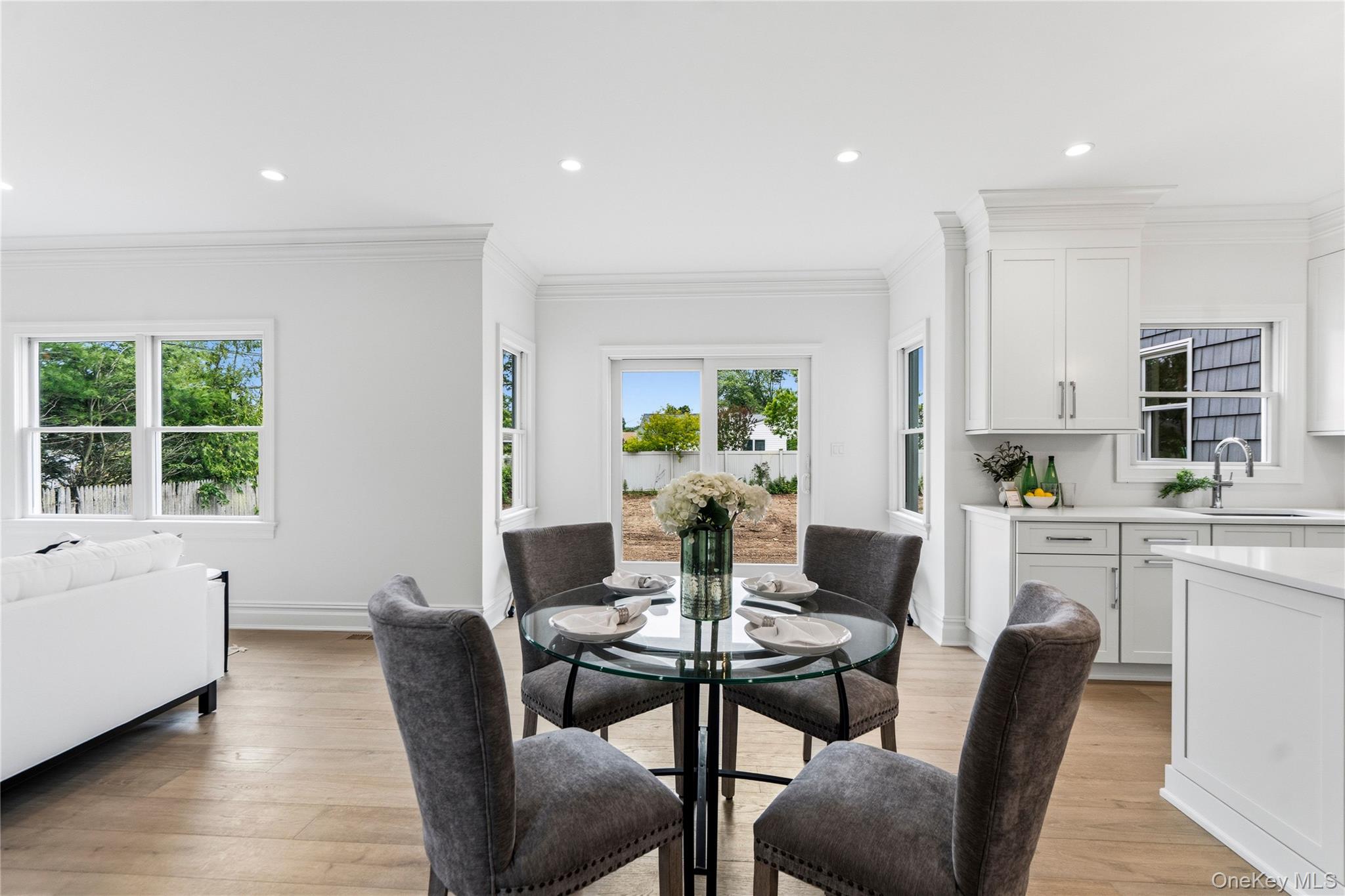 30 B Main Parkway, Unit B photo 14