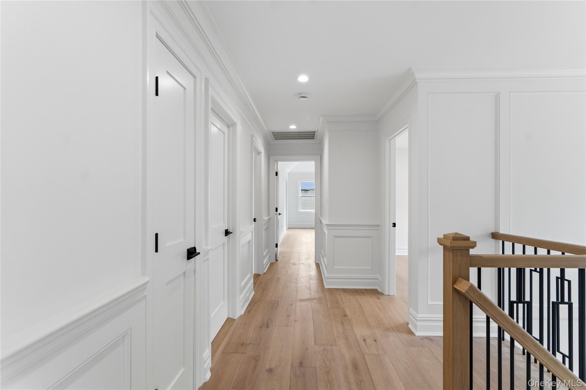 30 B Main Parkway, Unit B photo 27