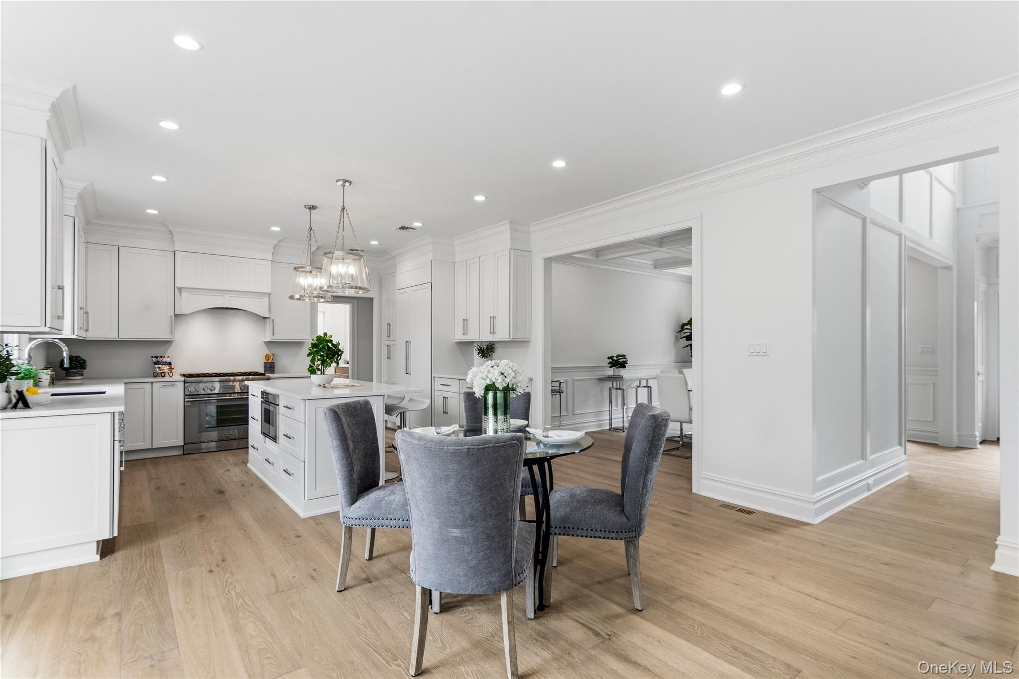 30 B Main Parkway, Unit B photo 13