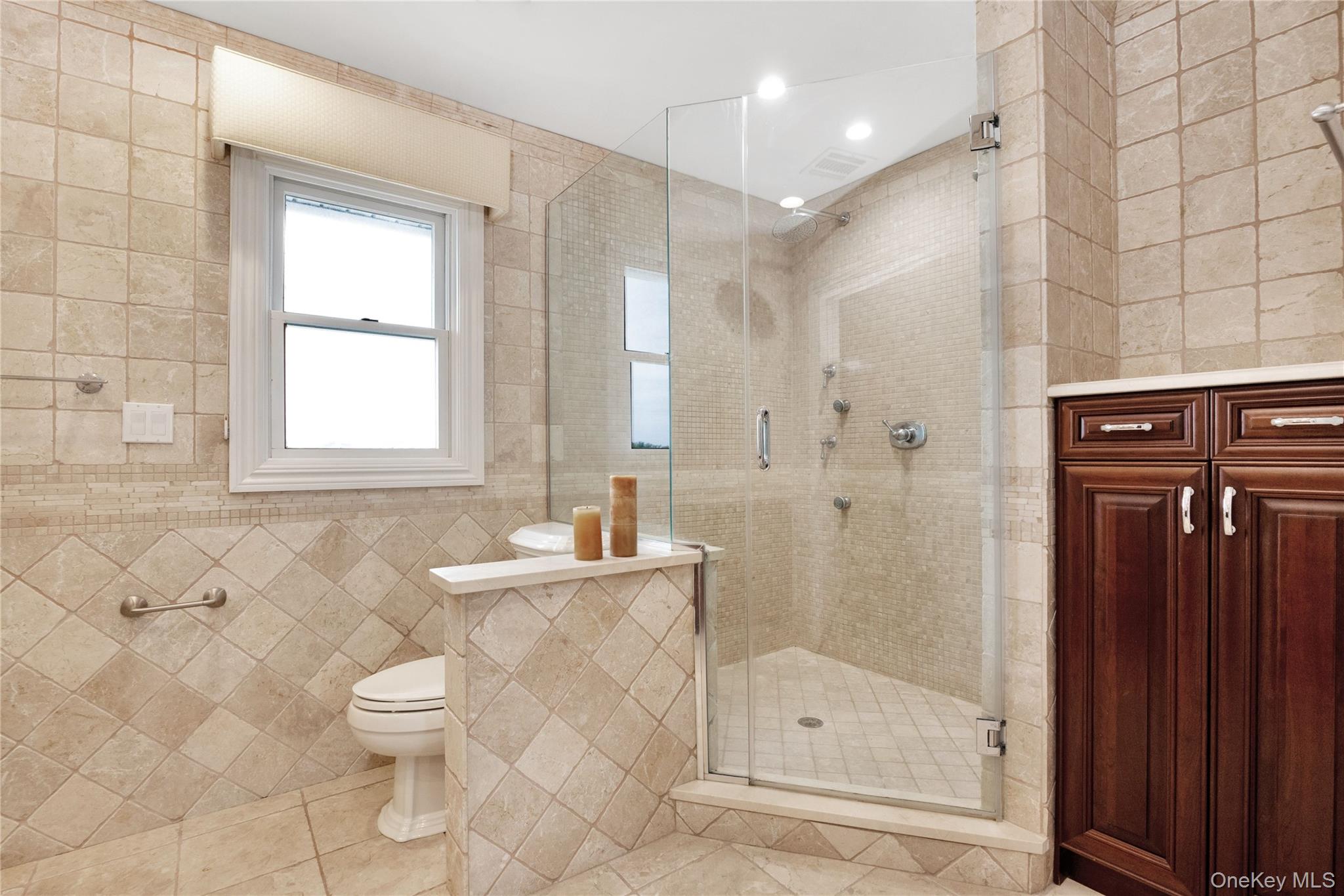 36 Prescott St – For Sale photo 32