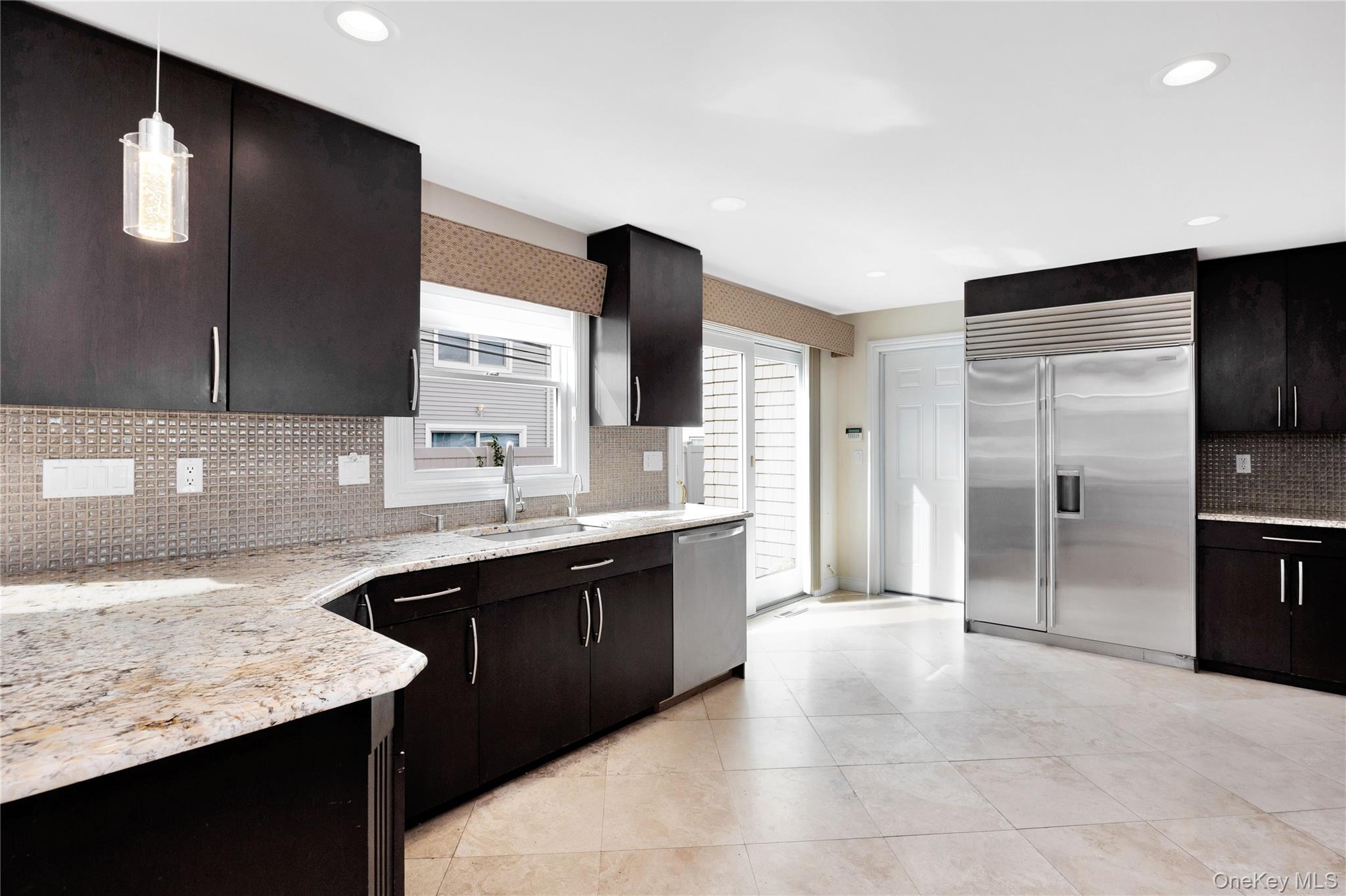 36 Prescott St – For Sale photo 20