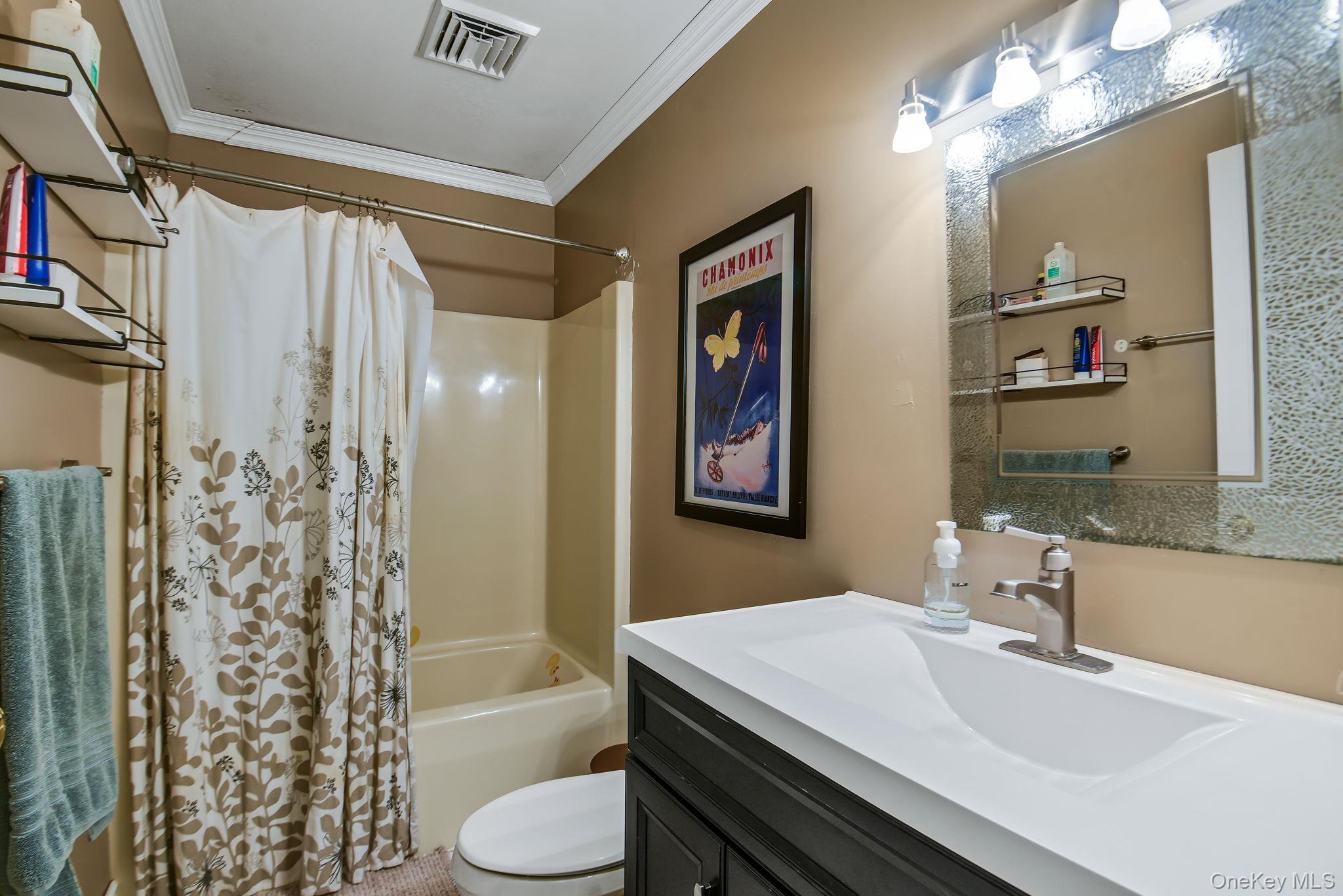45 Willow Lake Drive – For Sale photo 35