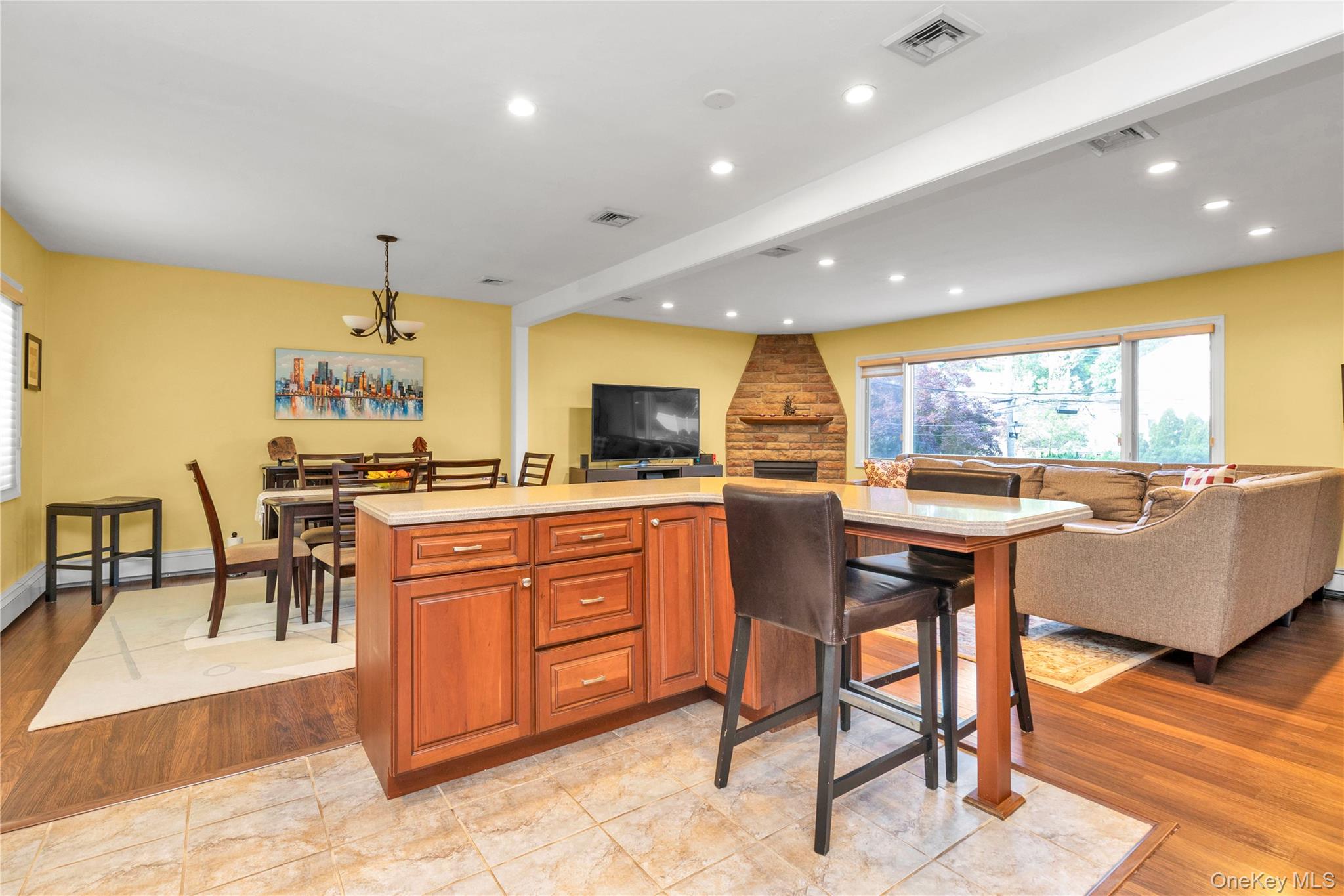 90 Virginia Drive – For Sale photo 10